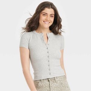 Universal Thread Light Gray Short Sleeve Top